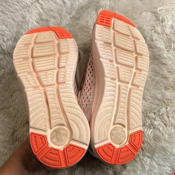 UNDER ARMOUR Charged Impulse Running Shoes - Picture 8 of 10